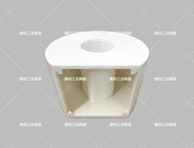 氧化鋯陶瓷加工中出現(xiàn)裂紋，是材料本身問(wèn)題還是工藝問(wèn)題？