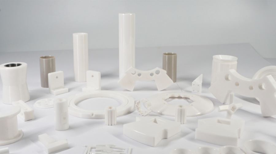 氧化鋯陶瓷VS金屬配件，誰(shuí)更適配流量閥體？